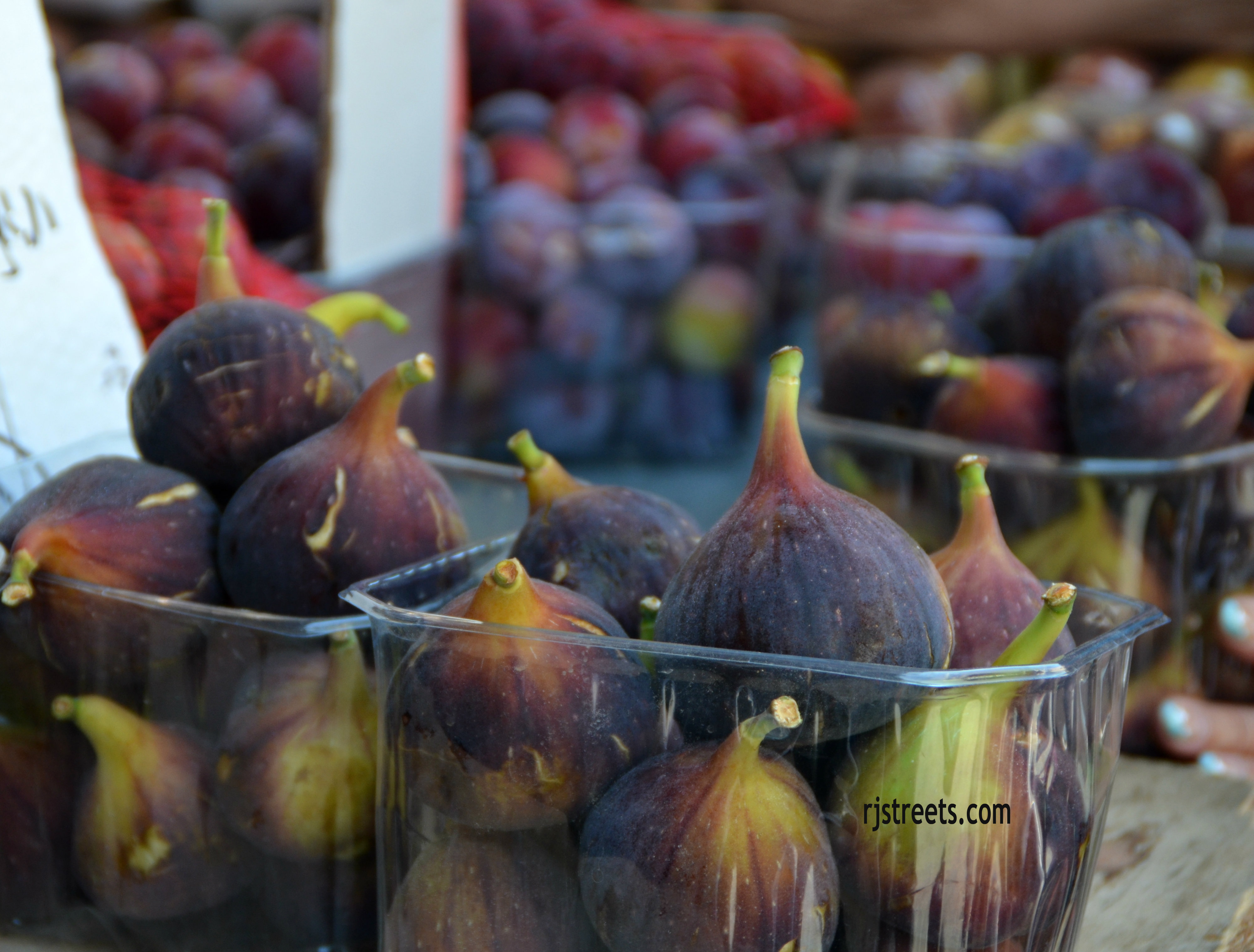 image fresh figs, photo figs, picture fresh fruit
